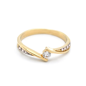 Zlatý zásnubní prsten se zirkony 2,15g