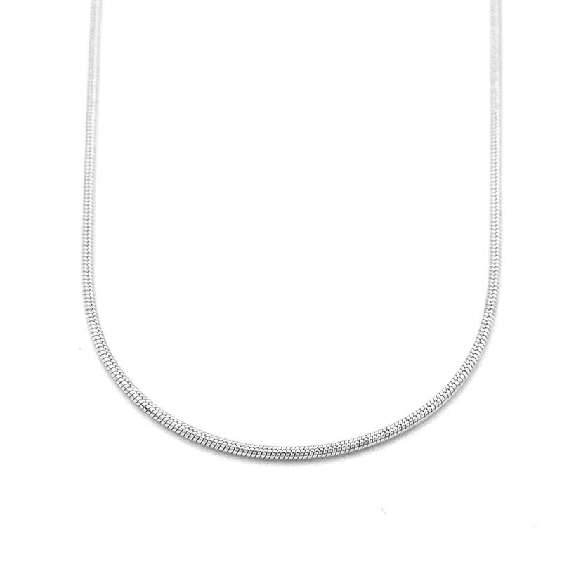 Dětský řetízek z bílého zlata, hladké a jemné lanko  2,13g