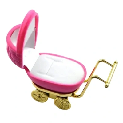 Krabička kočárek růžový sametový