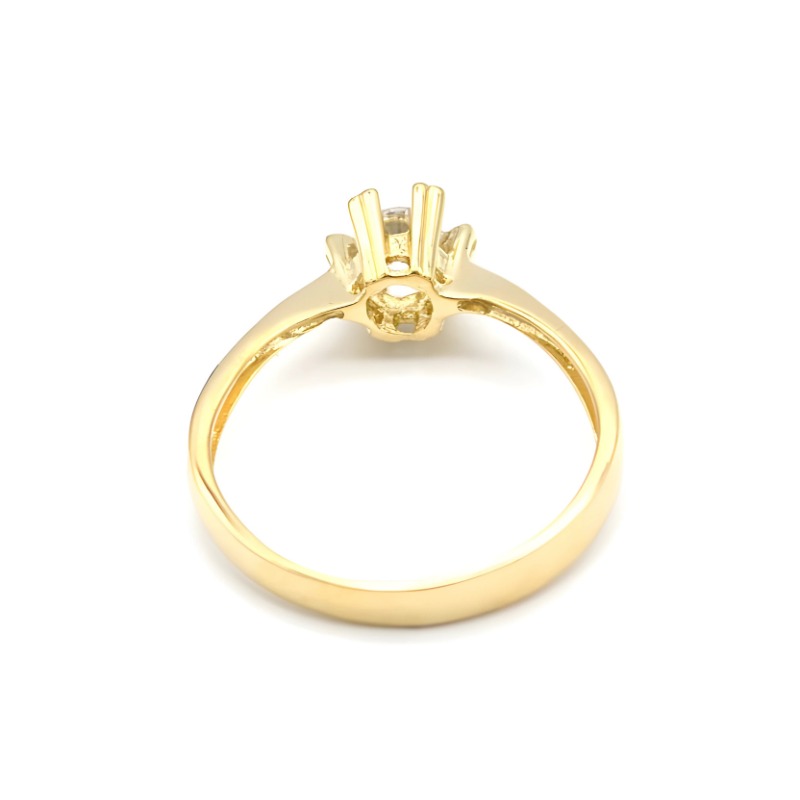 Zlatý zásnubní prsten 2,20g