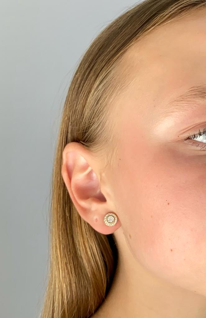 Zlaté náušnice kulaté se zirkony na puzetu 1,80g