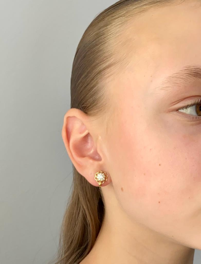 Zlaté náušnice kytky se zirkony 2,17g