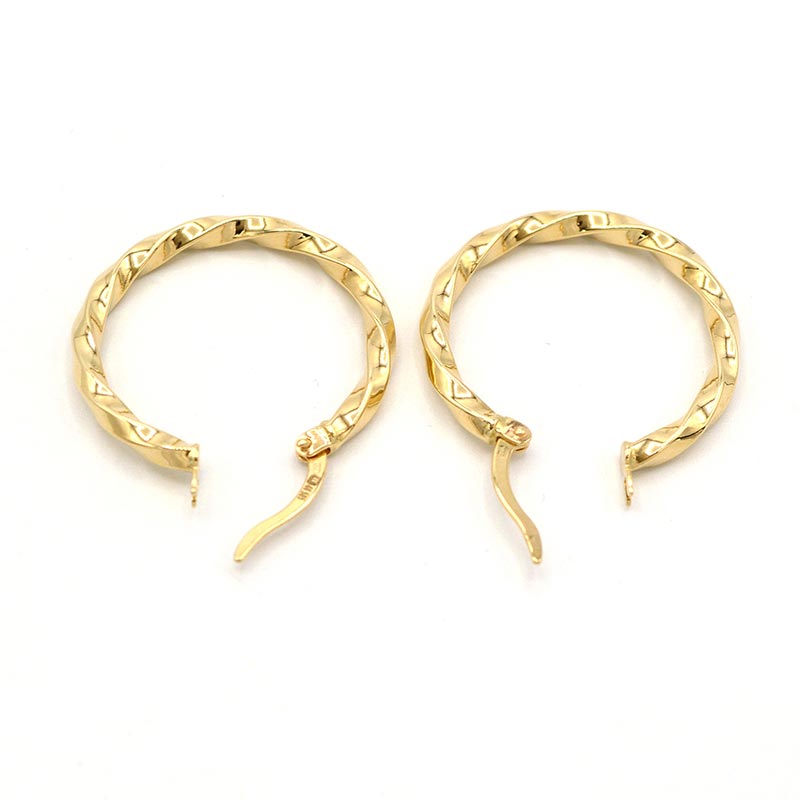 Zlaté náušnice kruhy zdobené kroucením 1,80g