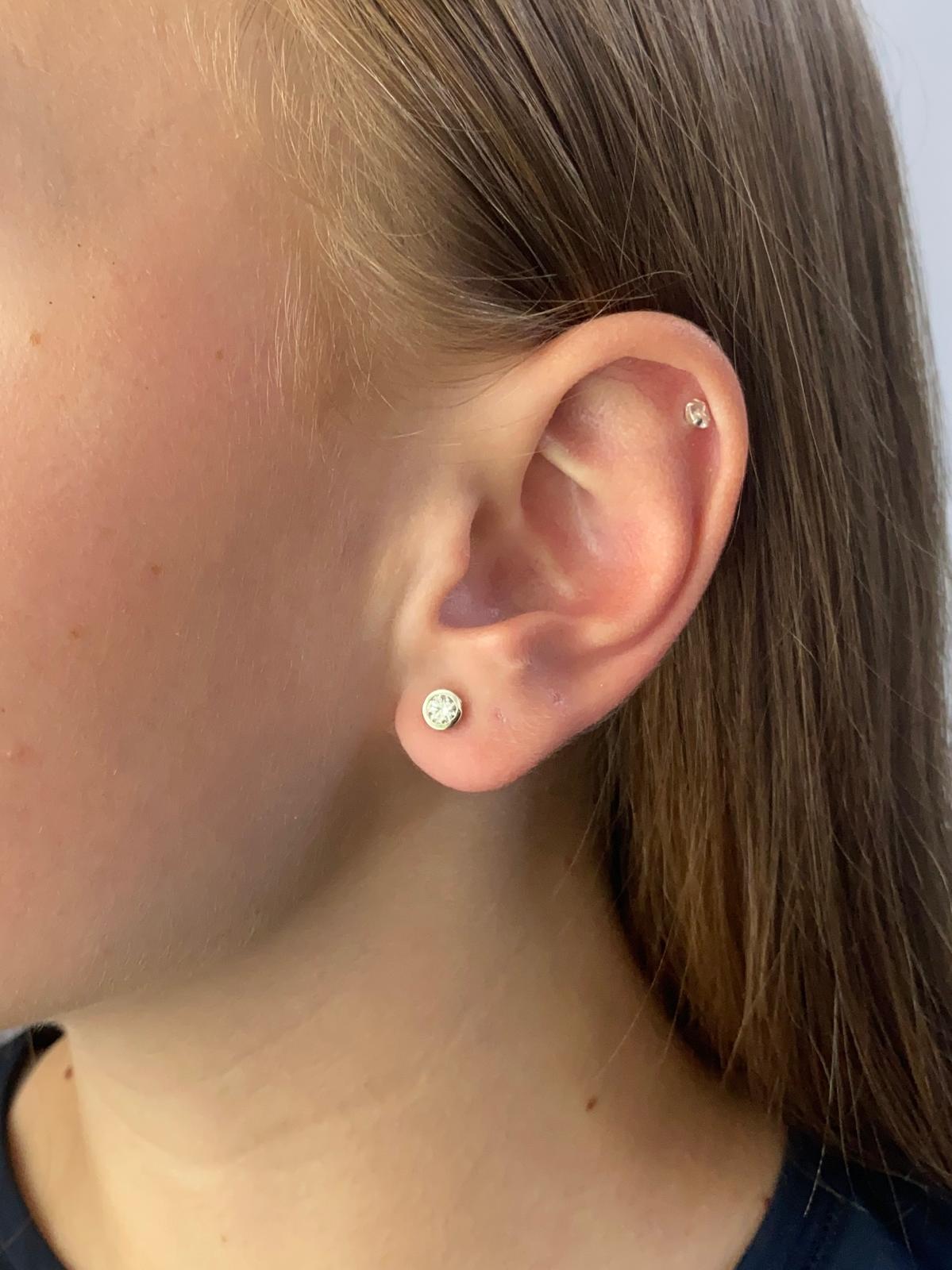 Náušnice z bílého zlata se zirkonem1,10g