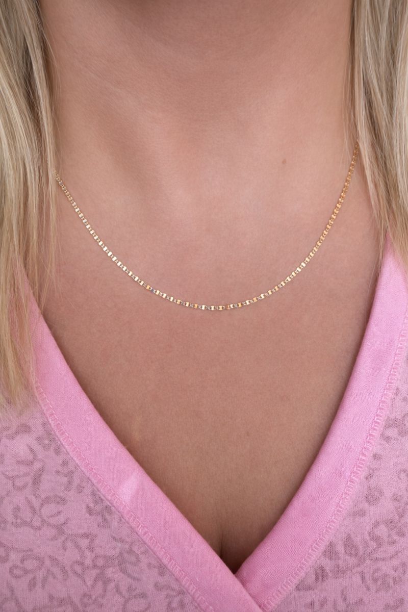 Zlatý řetízek Valentina zdobená v lesklém vzhledu 2,00g