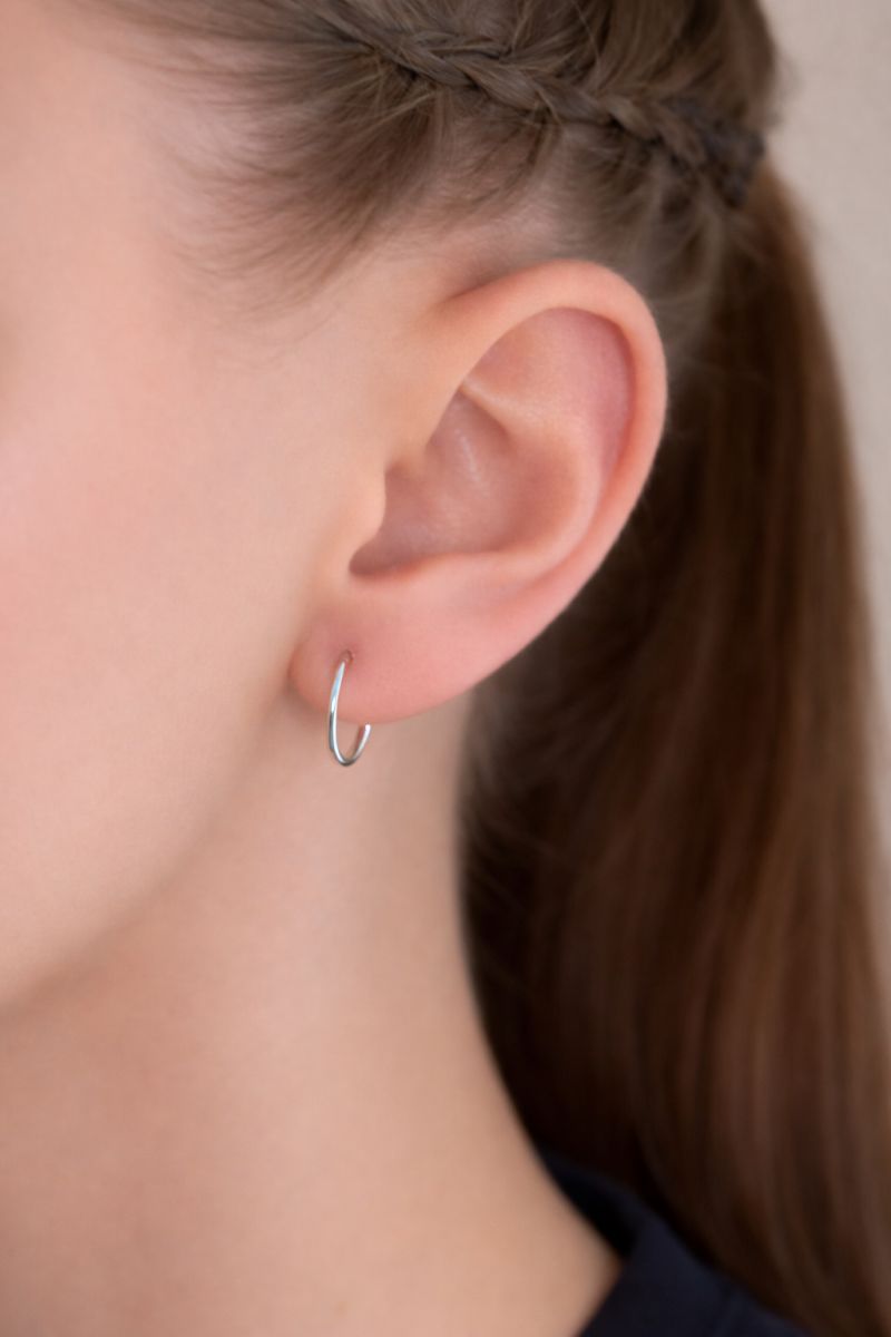 Náušnice z bílého zlata kruhy malé 