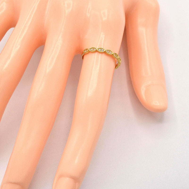 Zlatý prsten jemná očka se zirkony 1,00g