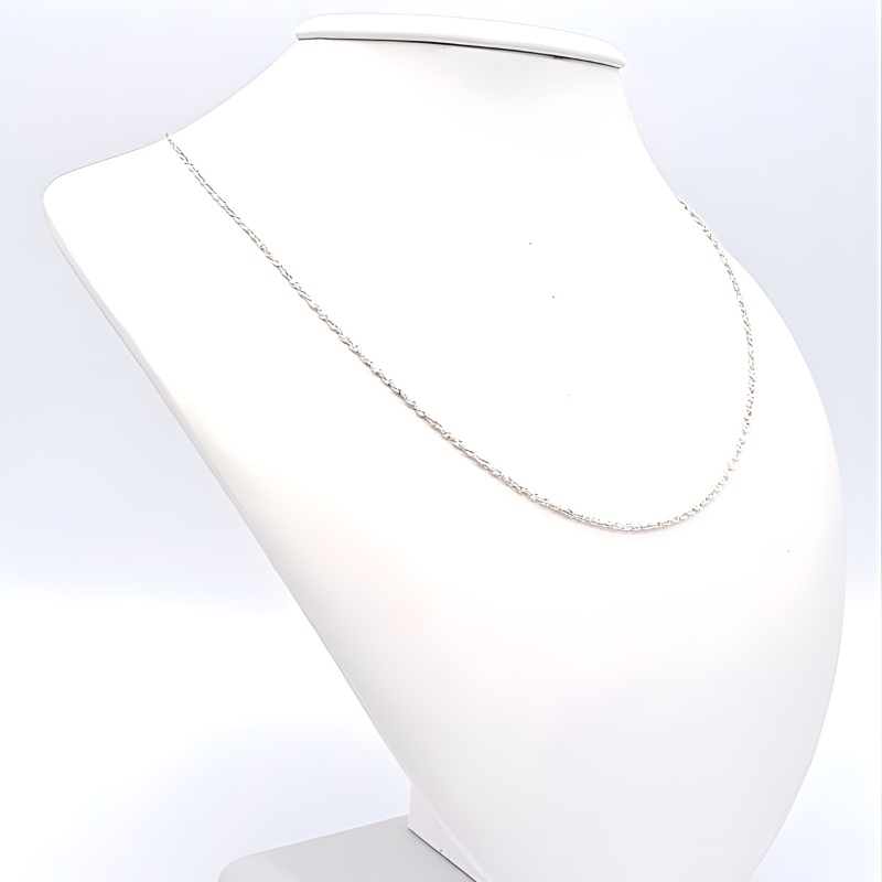 Řetízek z bílého zlata, jemný Singapore 1,50g 