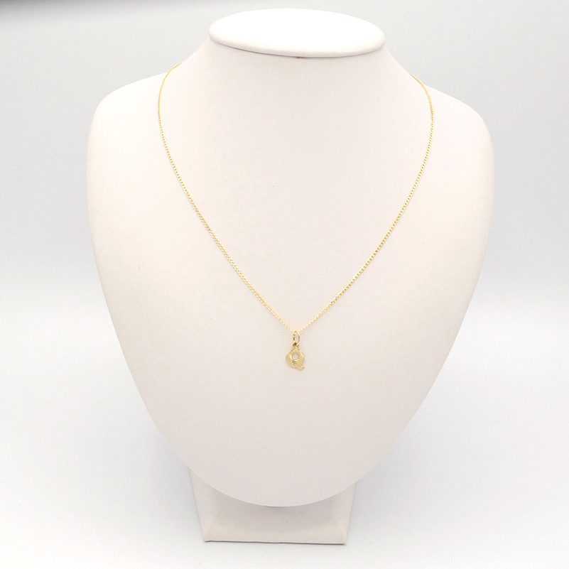 Zlatý přívěsek písmeno Q 0,44g 