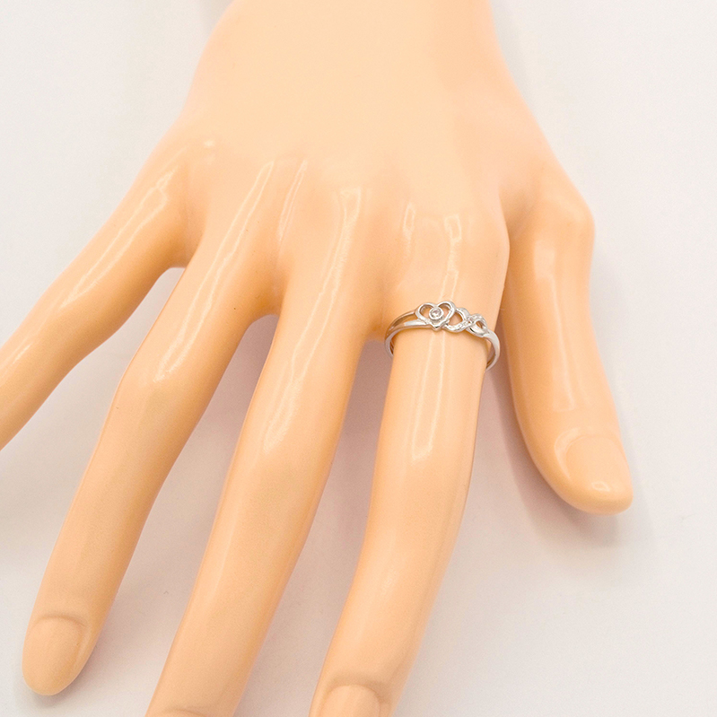 Prsten z bílého zlata, srdce a nekonečno se zirkony 1,83g