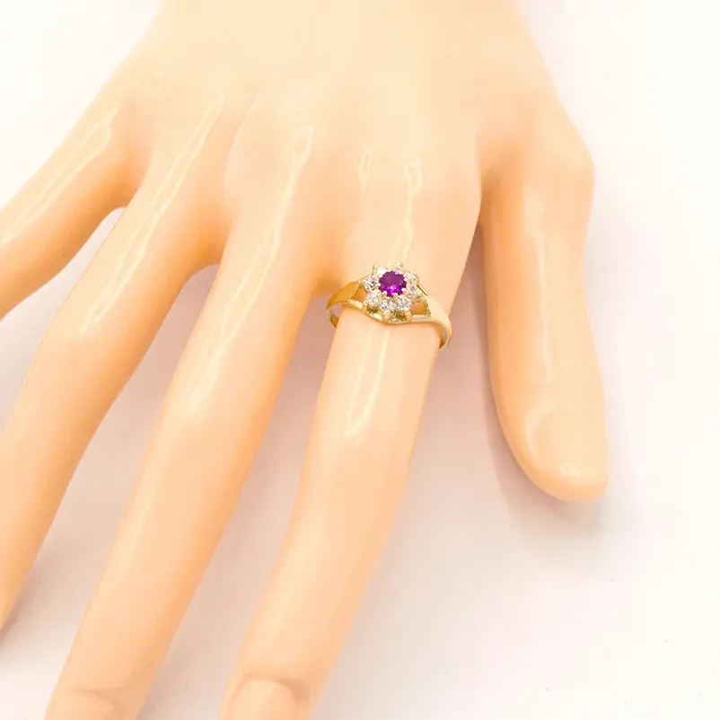 Zlatý prsten kytka s růžovým kamínkem a zirkony 1,70g