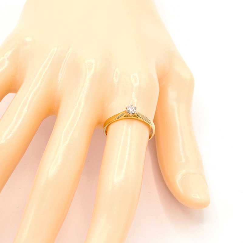 Zlatý zásnubní prsten se zirkonem 1,68g