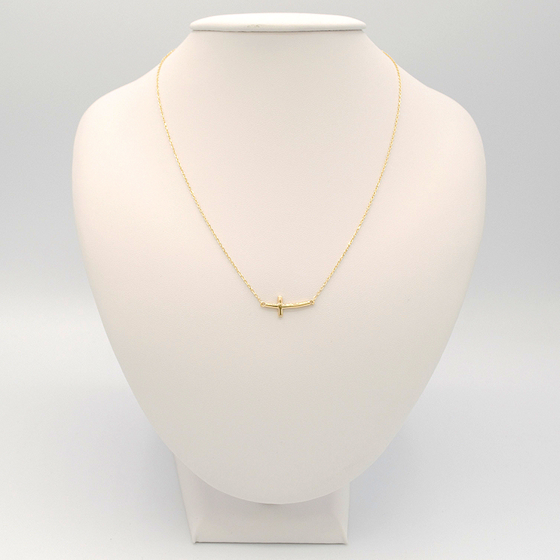 Zlatý řetízek s křížkem 1,87g