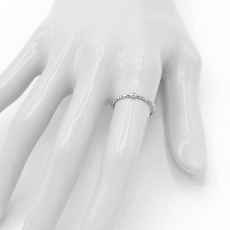 Prsten z bílého zlata, kroužek s kuličkami a zirkonem 0,95g