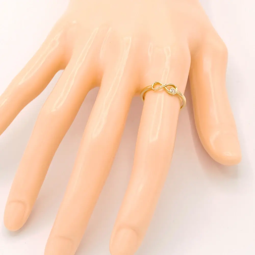 Zlatý prsten nekonečno se zirkonem 1,30g