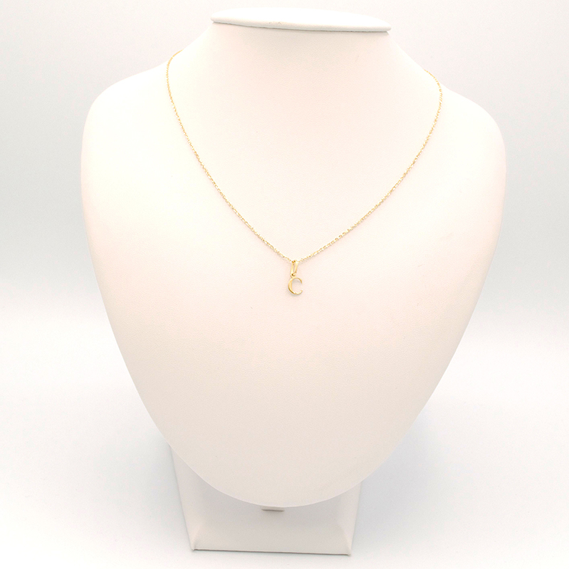 Zlatý přívěsek písmeno C 0,20g