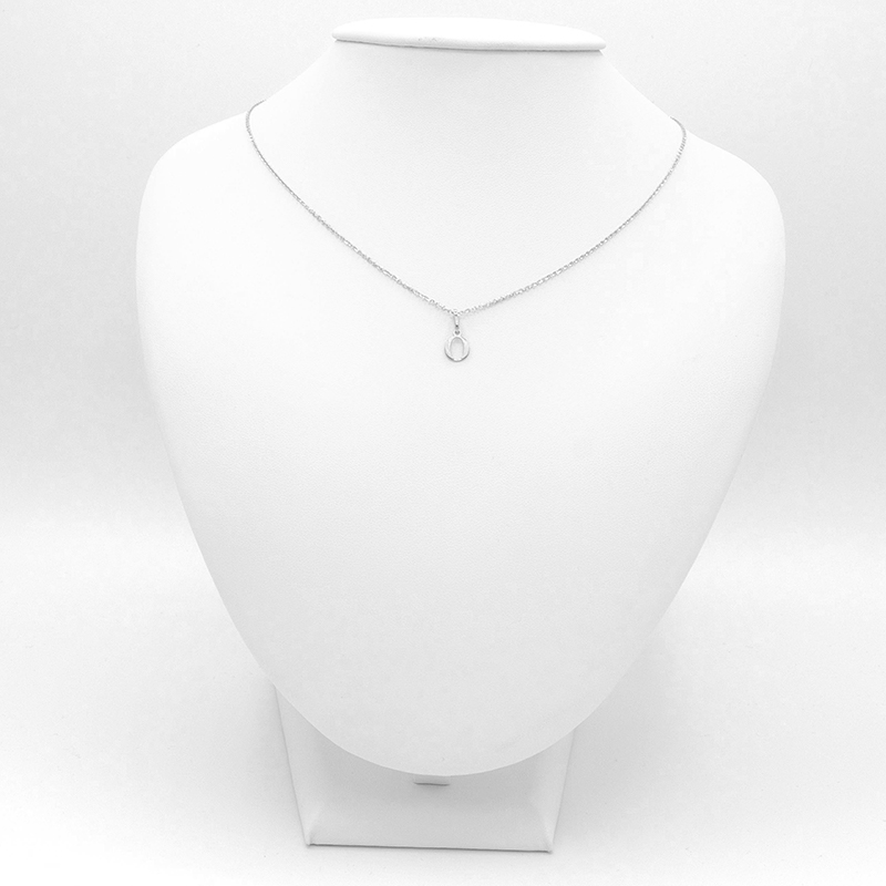 Přívěsek z bílého zlata, písmeno O 0,30g