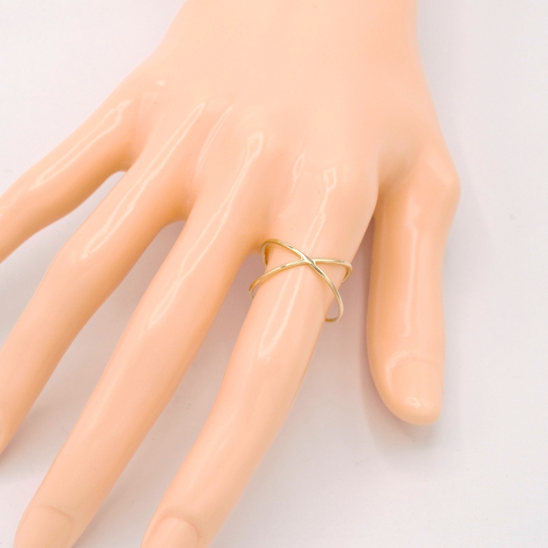 Zlatý prsten jemné propojené kroužky 1,06g