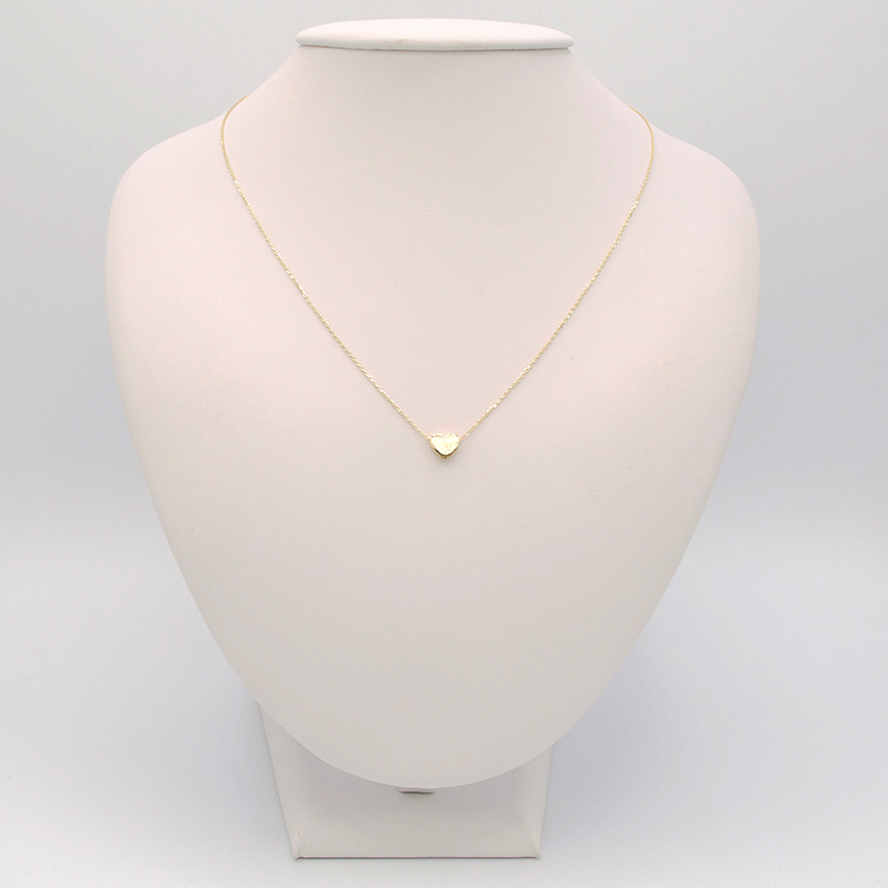 Zlatý řetízek se srdíčkem 1,45g