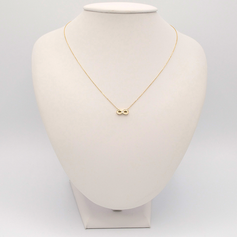 Zlatý řetízek s přívěskem nekonečno zdobený zirkonem 1,42g