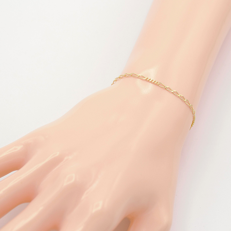 Zlatý náramek Pancer se střídavým zdobením 1,37g