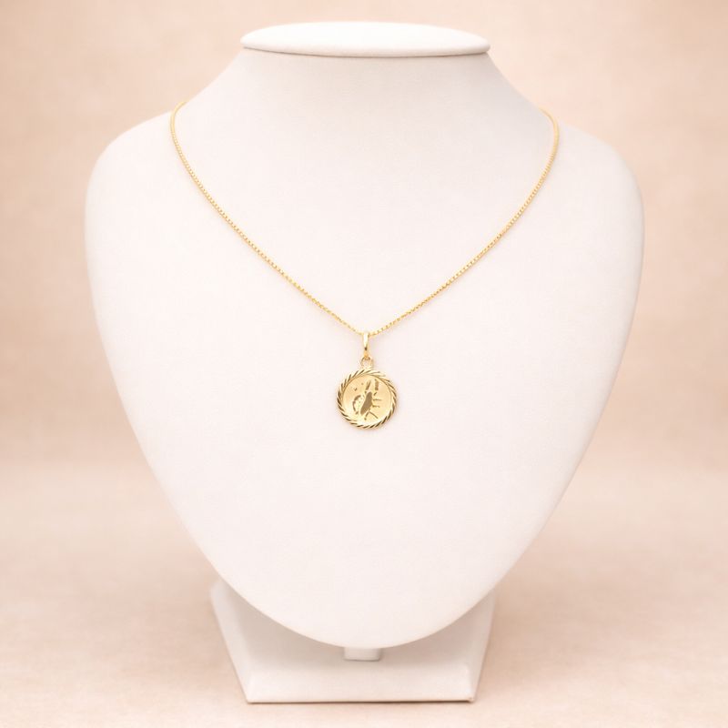 Zlatý přívěsek znamení štír 