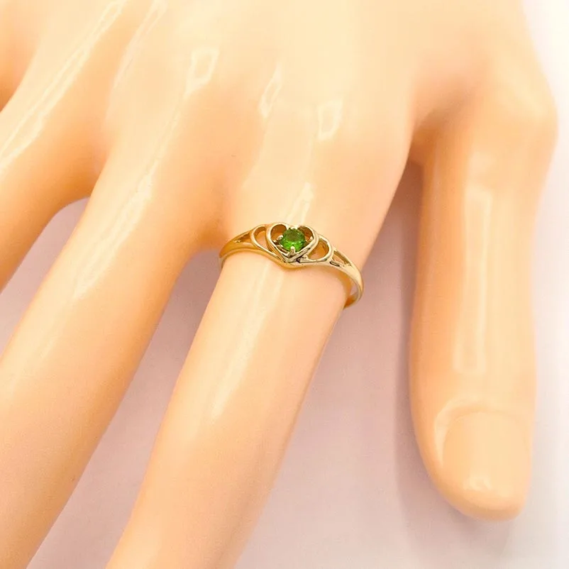 Zlatý prsten srdíčko se zeleným kamínkem 1,00g